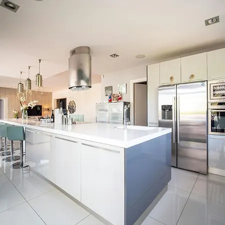Prestigious With Just Steps From The Mediterranean