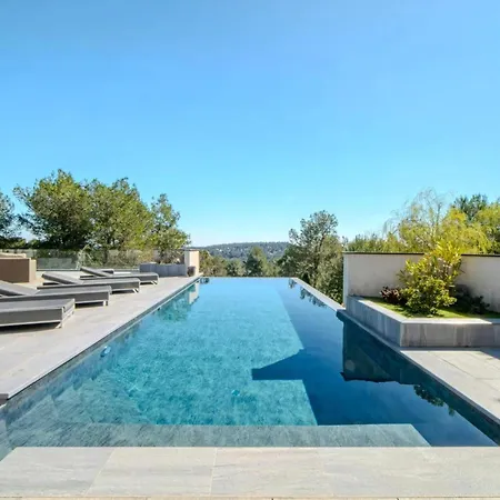 Casa de Férias Prestigious With Just Steps From The Mediterranean *