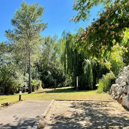 Prestigious With Just Steps From The Mediterranean